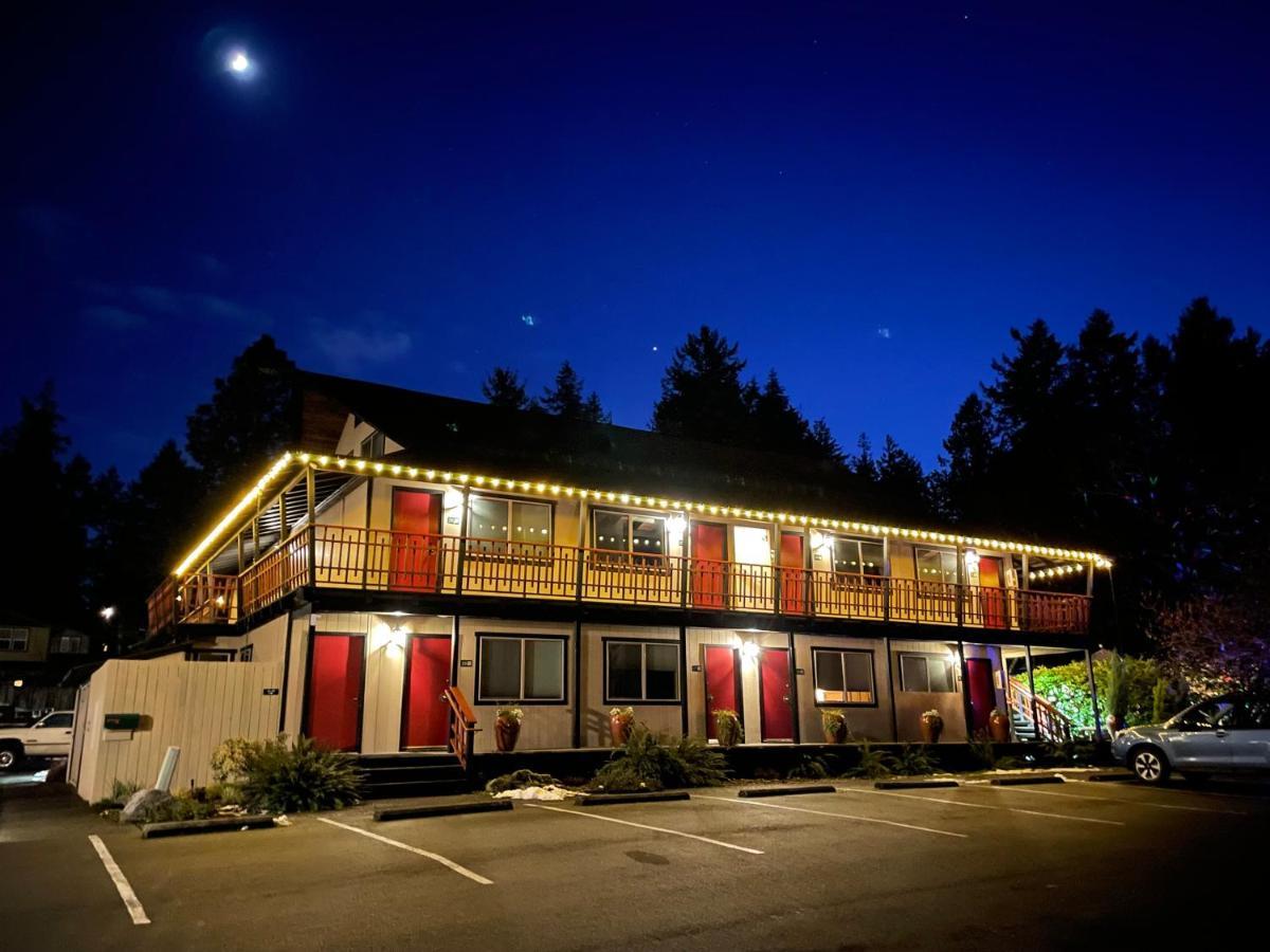 Discovery Inn ฟรายเดย์ฮาร์เบอร์ ภายนอก รูปภาพ